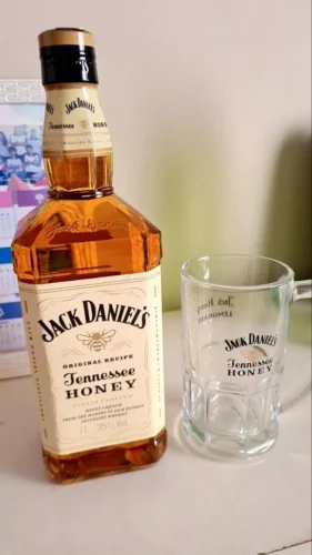 Kit Jack Daniels Honey & Lemonade com Caneca 1000ml photo review